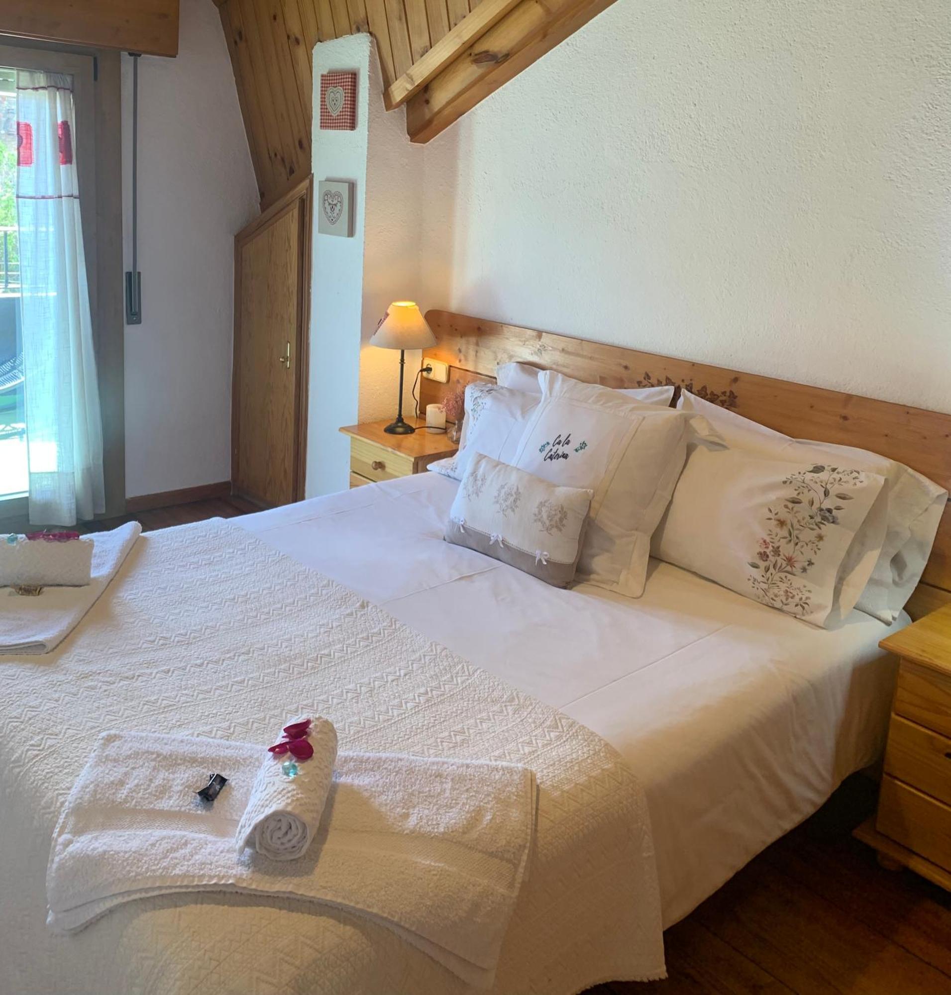 Appartamento Ático con encanto en Bellver de Cerdanya Esterno foto