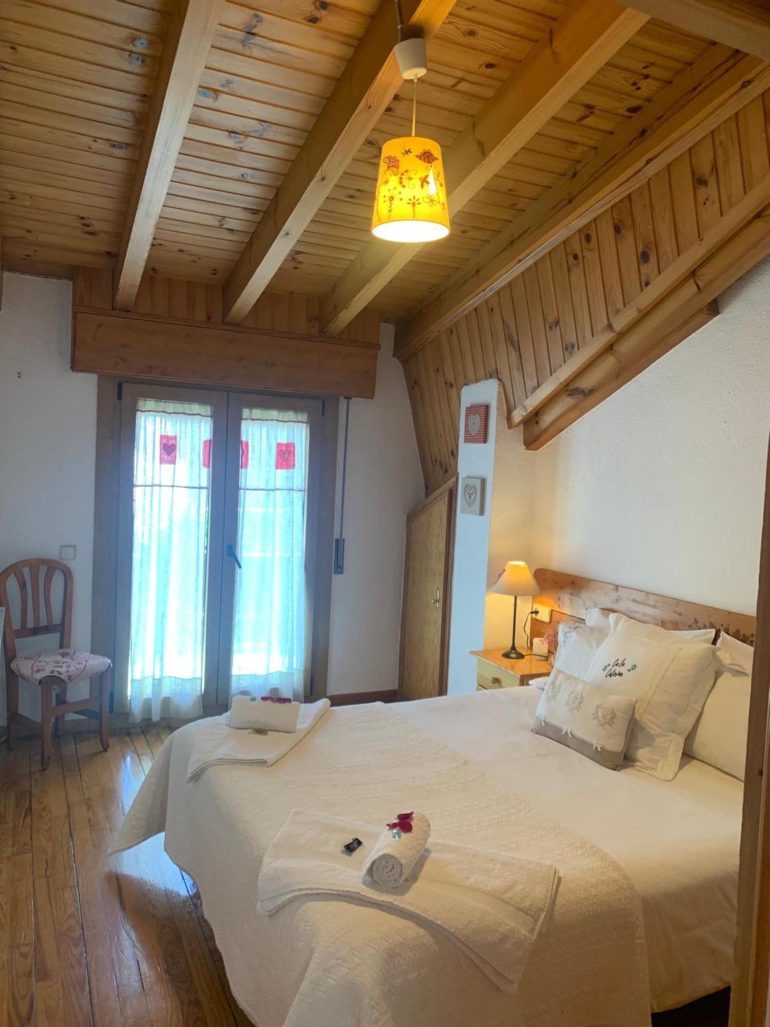 Appartamento Ático con encanto en Bellver de Cerdanya Esterno foto