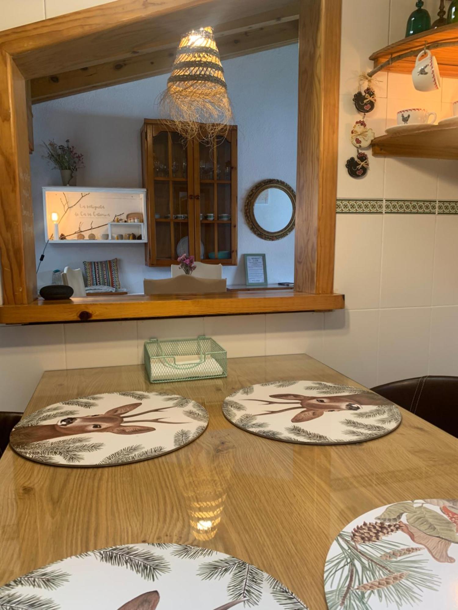 Appartamento Ático con encanto en Bellver de Cerdanya Esterno foto